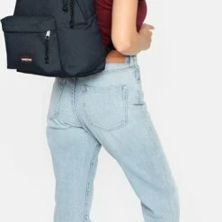 Kopen 🔔 Eastpak - Padded Pak'r - Rugzak - 24 Liter - Triple Denim 🎁 21 Kopen 🔔 Eastpak - Padded Pak'r - Rugzak - 24 Liter - Triple Denim 🎁 -Samsonite Winkel 380x840 1