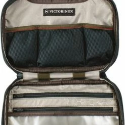 Goedkoopste 🧨 Victorinox Slimline Toilettas - 2L - Bruin - Polyethyleen - Ophanghaak 😉