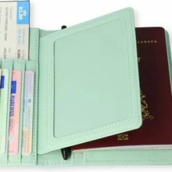 Beste deal 😉 Casemania Paspoort Hoes - Paspoorthouder - Luxe Beschermhoes Voor Paspoort & Kaarthouder - Turquoise 🛒 -Samsonite Winkel 550x295