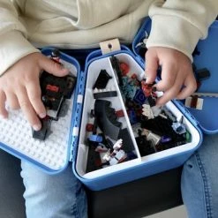 Beste Verkoop π Trunki: TEEBEE Terrance Blauw - Kids Travel Toy Box, Bevat Een Leuk Activiteitenboekje, Kleurpotloden En Stickers, In Doos 15,5x18x18cm, 3+ β 12 Beste Verkoop π Trunki: TEEBEE Terrance Blauw - Kids Travel Toy Box, Bevat Een Leuk Activiteitenboekje, Kleurpotloden En Stickers, In Doos 15,5x18x18cm, 3+ β -Samsonite Winkel 550x366 30