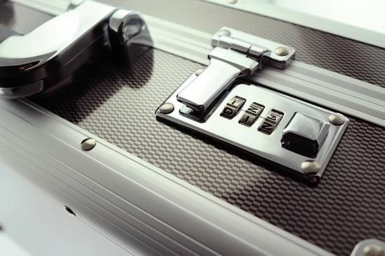 Flash-uitverkoop π Juscha JU-45140 Laptop Koffer Alumaxx C-1 Aluminium Zilver-carbonlook π 5 Flash-uitverkoop π Juscha JU-45140 Laptop Koffer Alumaxx C-1 Aluminium Zilver-carbonlook π - Afbeelding 3