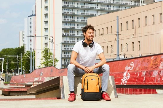 Kopen ⭐ Enrico Benetti Hamburg 62124 Laptoprugzak Met 15" Laptopvak - Zwart ⭐ 9 Kopen ⭐ Enrico Benetti Hamburg 62124 Laptoprugzak Met 15" Laptopvak - Zwart ⭐ - Afbeelding 7