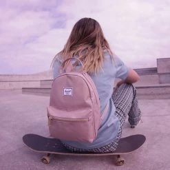 Beste Verkoop 🎁 Herschel Nova Mid-Volume - Black / Vrouwelijke Rugzak Met Dubbele Handvaten; Met 18L Opbergruimte En Intern Opbervak / Met Levenslange Fabrieksgarantie / Limited Lifetime Warranty / Zwart 👍 -Samsonite Winkel 550x550 32