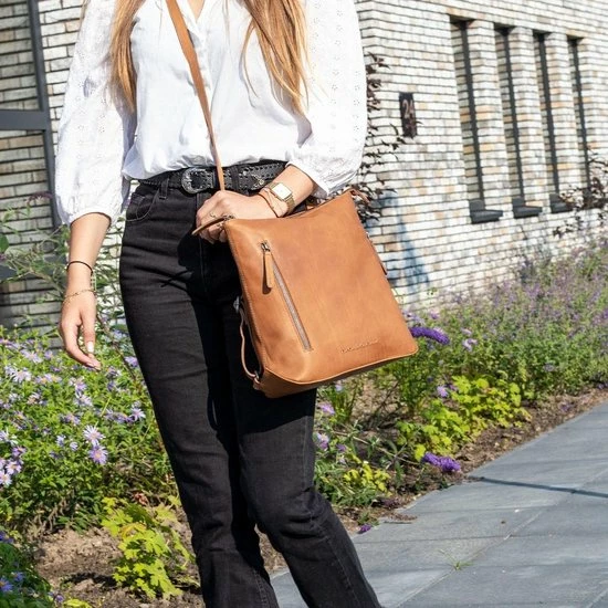 Begroting ❤️ Chesterfield Elise Leren Rugzak - Cognac 👏 13 Begroting ❤️ Chesterfield Elise Leren Rugzak - Cognac 👏 - Afbeelding 11