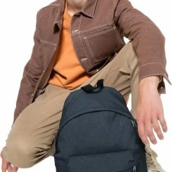 Kopen 🔔 Eastpak - Padded Pak'r - Rugzak - 24 Liter - Triple Denim 🎁 22 Kopen 🔔 Eastpak - Padded Pak'r - Rugzak - 24 Liter - Triple Denim 🎁 -Samsonite Winkel 550x762 2