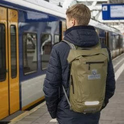 Beste deal π UNDERCOVER DSIGN Aquastop Laptop Rugzak Waterdicht Groen Met 15" Laptop Hoes π 16 Beste deal π UNDERCOVER DSIGN Aquastop Laptop Rugzak Waterdicht Groen Met 15" Laptop Hoes π -Samsonite Winkel 550x824 19